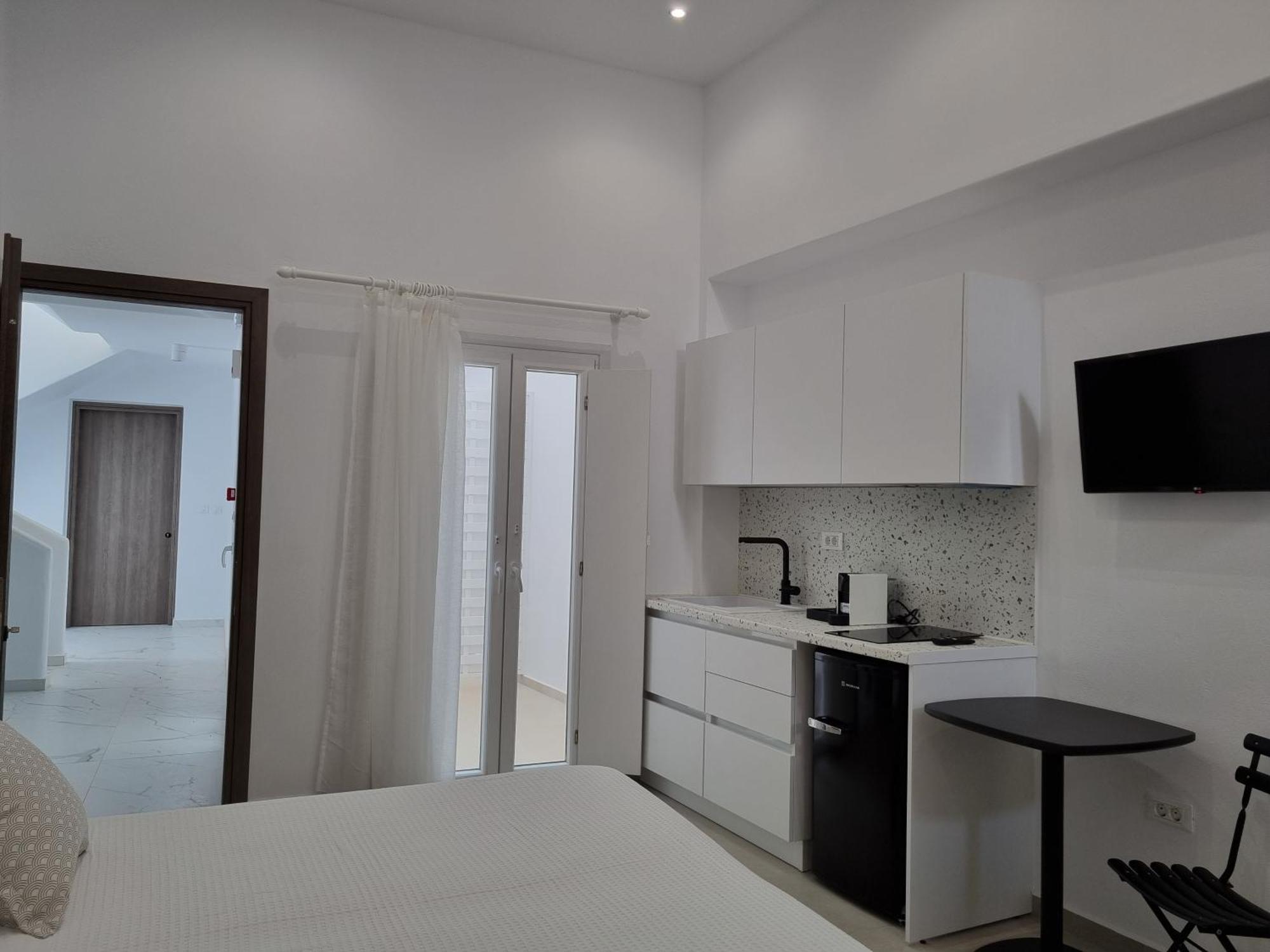 Majo Suites Hotel Agia Anna  Bagian luar foto